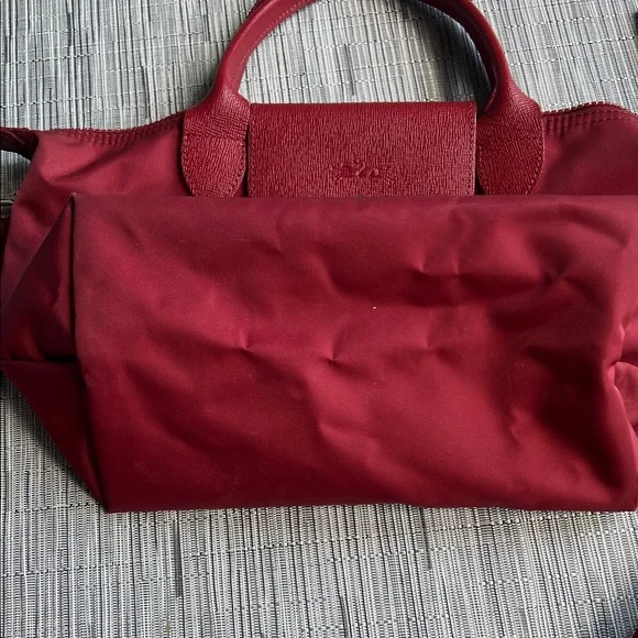 LONGCHAMP Le Pliage Neo Top Handle Bag. - Picture 3 of 16